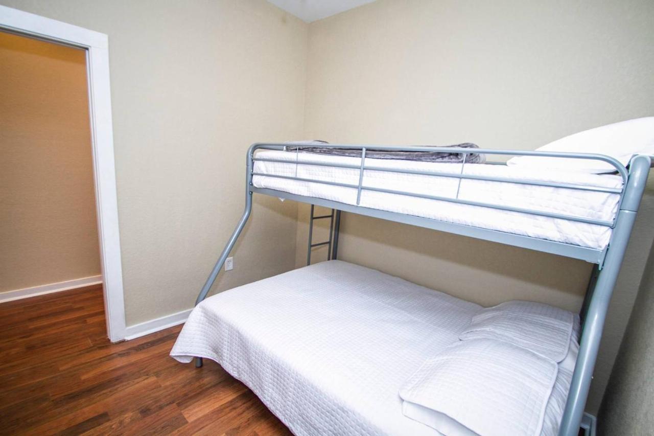 Appartamento Hackberry St #A Renovated 2Br/2Ba Near Downtown San Antonio Esterno foto