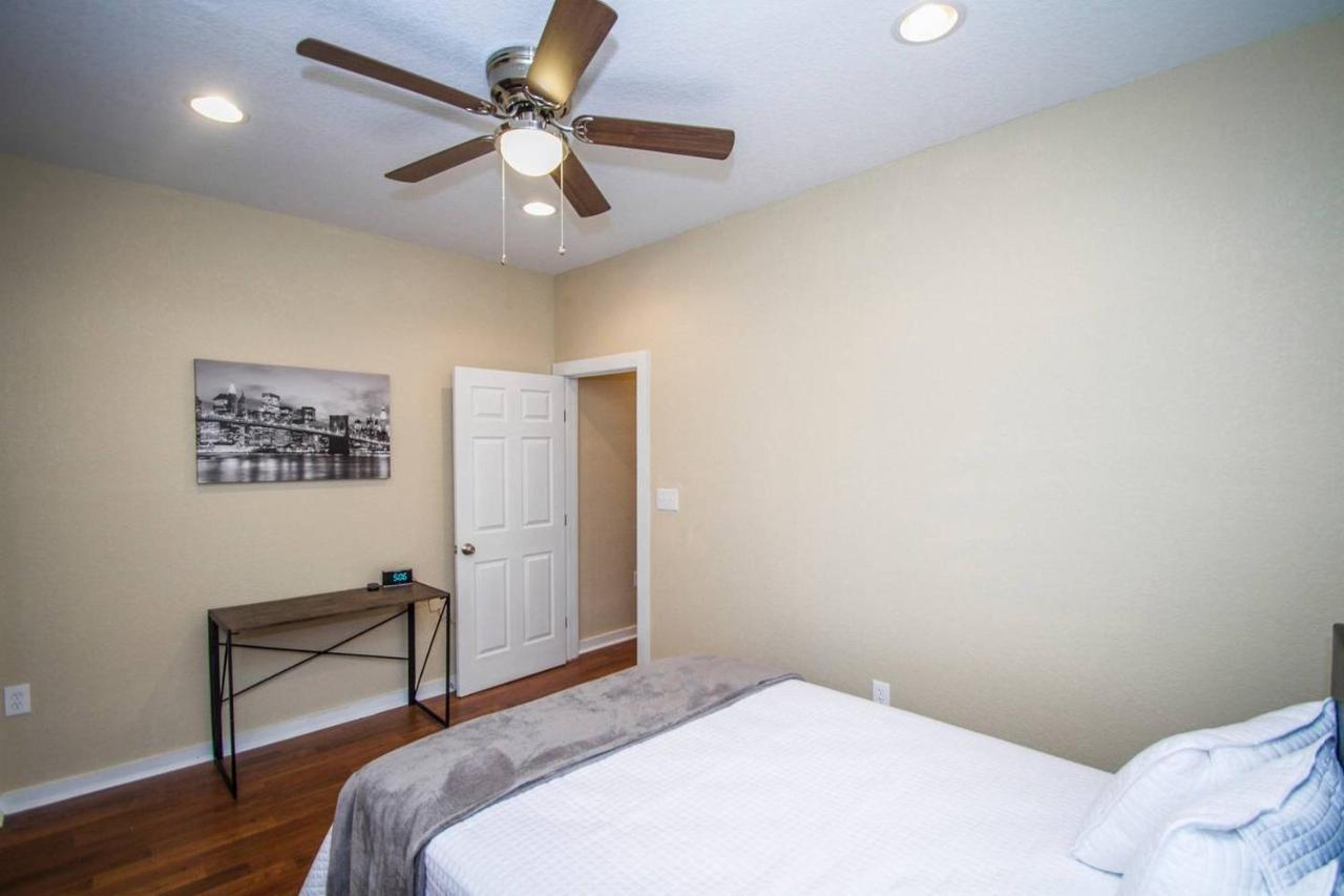Appartamento Hackberry St #A Renovated 2Br/2Ba Near Downtown San Antonio Esterno foto